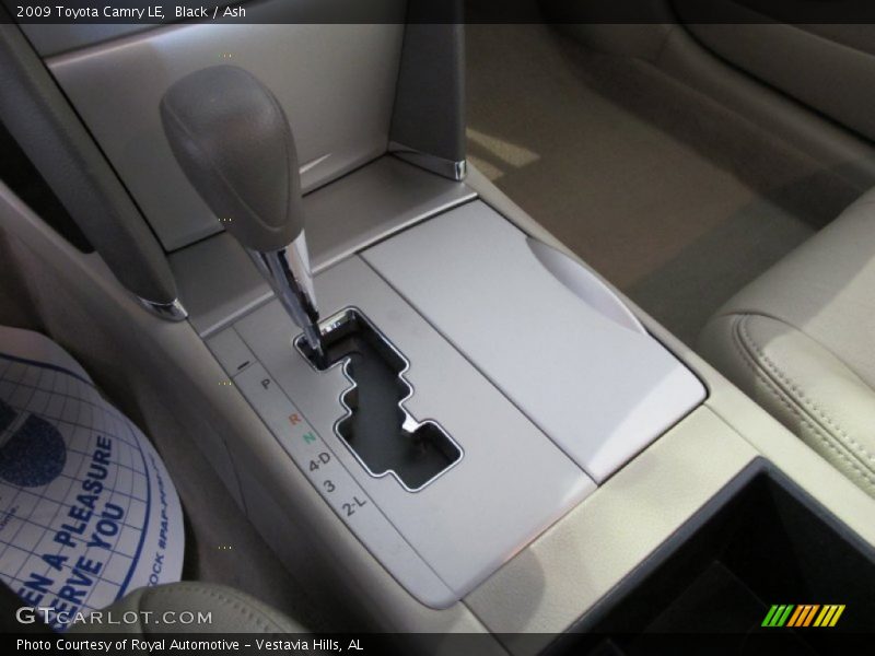 Black / Ash 2009 Toyota Camry LE