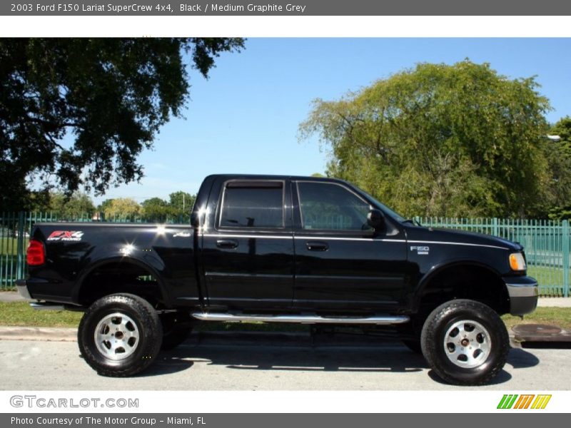 Black / Medium Graphite Grey 2003 Ford F150 Lariat SuperCrew 4x4