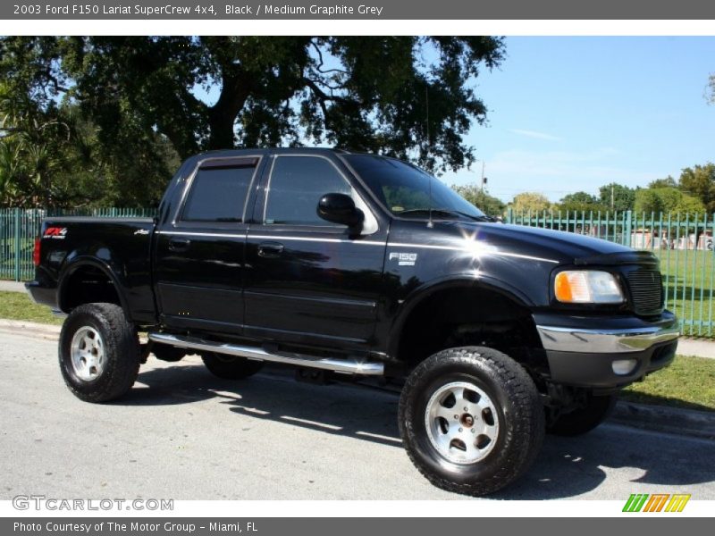 Black / Medium Graphite Grey 2003 Ford F150 Lariat SuperCrew 4x4