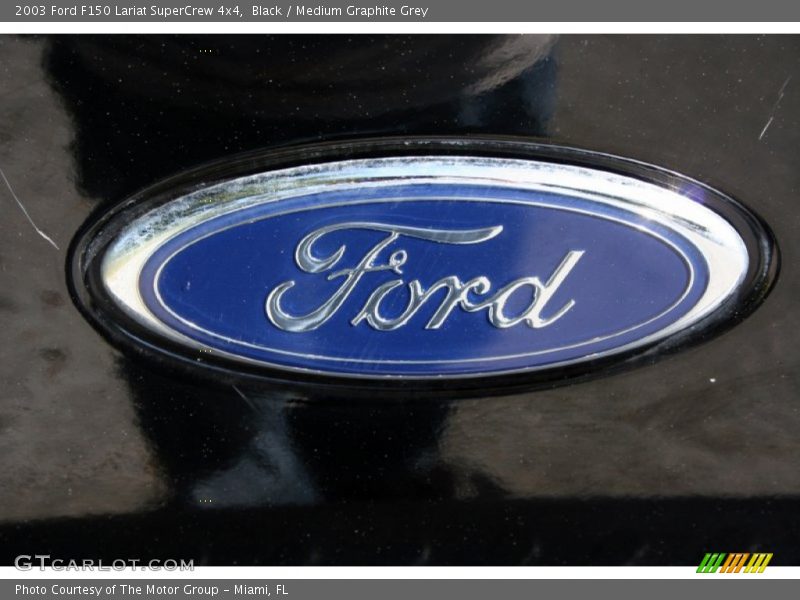 Black / Medium Graphite Grey 2003 Ford F150 Lariat SuperCrew 4x4