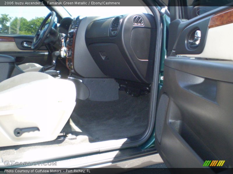 Tamarak Green Metallic / Ebony/Cashmere 2006 Isuzu Ascender S