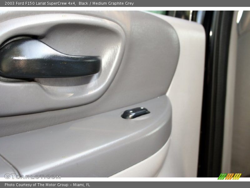 Black / Medium Graphite Grey 2003 Ford F150 Lariat SuperCrew 4x4