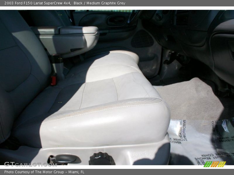 Black / Medium Graphite Grey 2003 Ford F150 Lariat SuperCrew 4x4