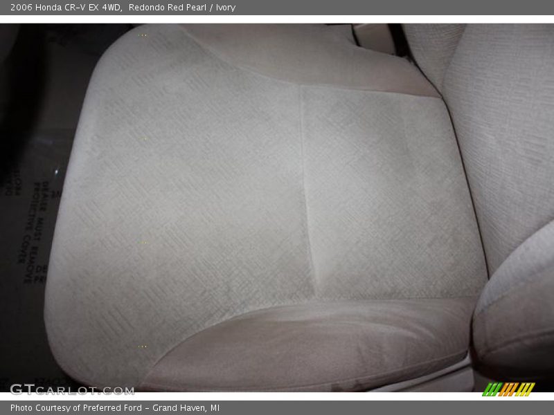 Redondo Red Pearl / Ivory 2006 Honda CR-V EX 4WD