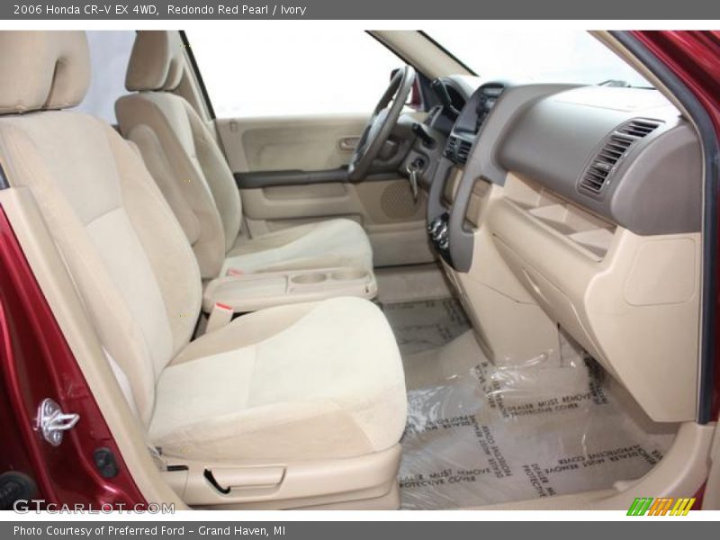 Redondo Red Pearl / Ivory 2006 Honda CR-V EX 4WD