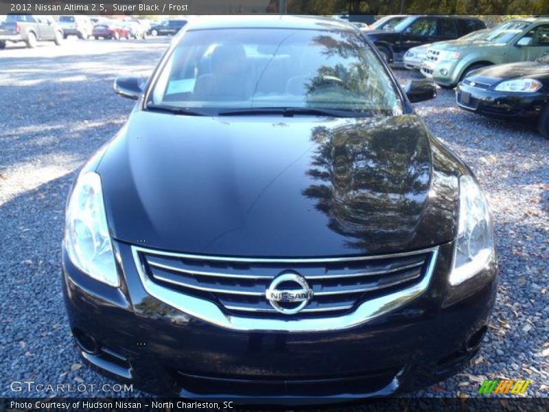 Super Black / Frost 2012 Nissan Altima 2.5