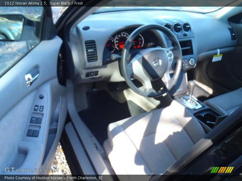 Super Black / Frost 2012 Nissan Altima 2.5