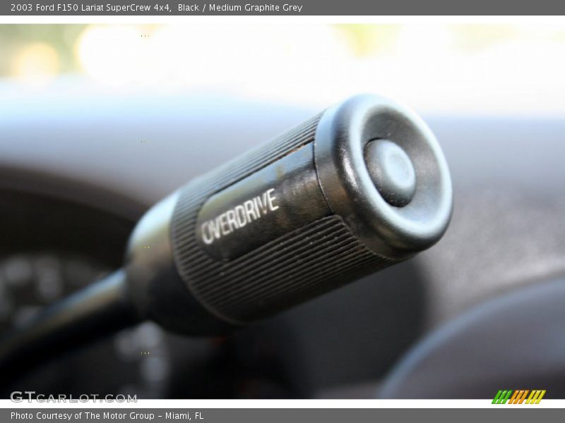 Black / Medium Graphite Grey 2003 Ford F150 Lariat SuperCrew 4x4