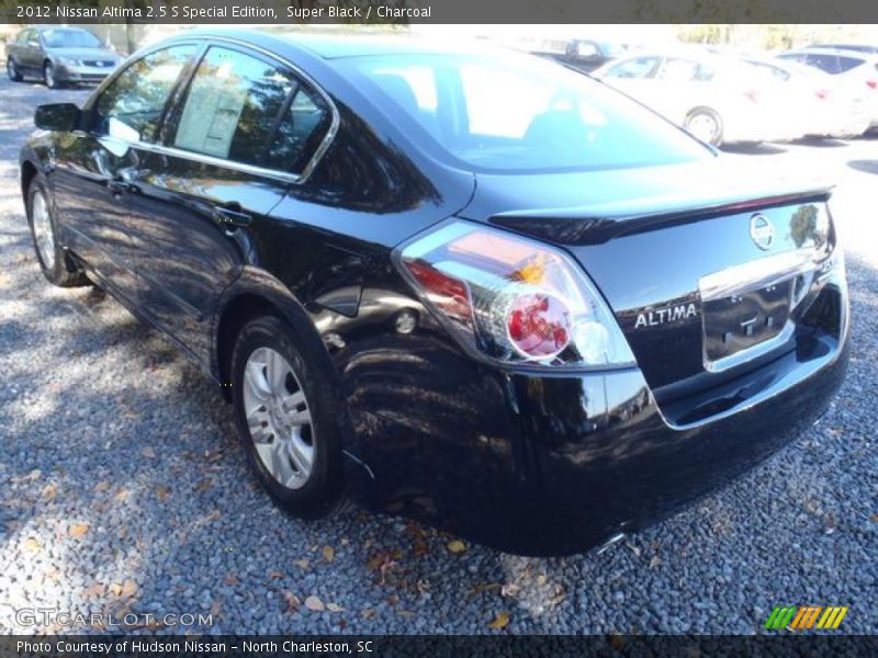 Super Black / Charcoal 2012 Nissan Altima 2.5 S Special Edition