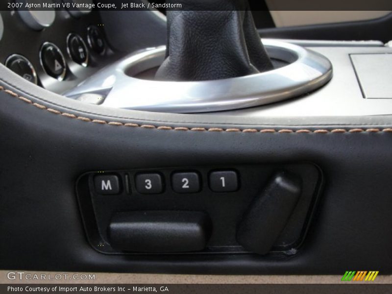 Jet Black / Sandstorm 2007 Aston Martin V8 Vantage Coupe