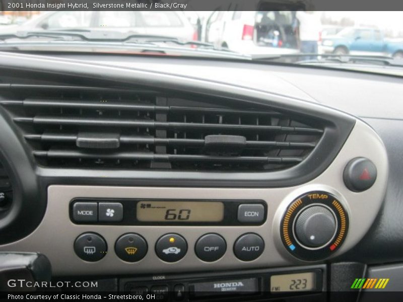 Controls of 2001 Insight Hybrid