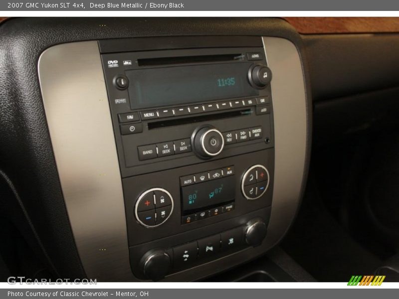 Controls of 2007 Yukon SLT 4x4