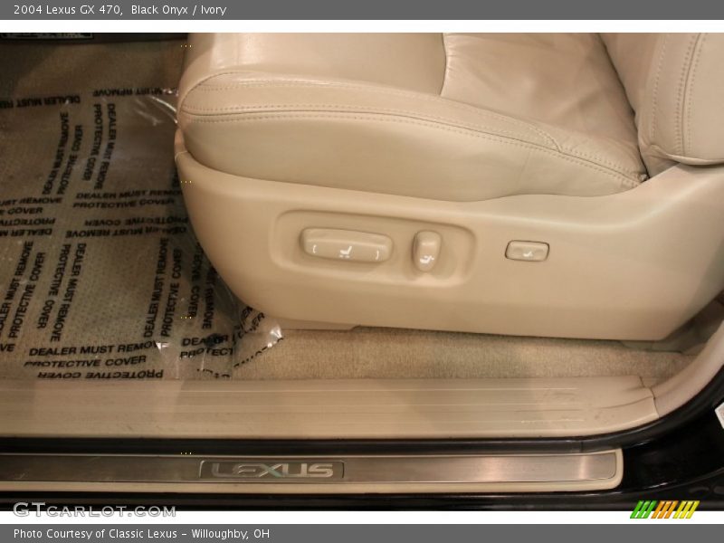 Black Onyx / Ivory 2004 Lexus GX 470