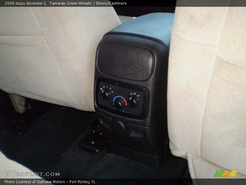 Tamarak Green Metallic / Ebony/Cashmere 2006 Isuzu Ascender S