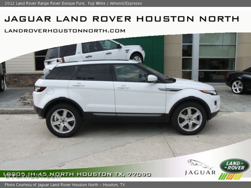 Fuji White / Almond/Espresso 2012 Land Rover Range Rover Evoque Pure