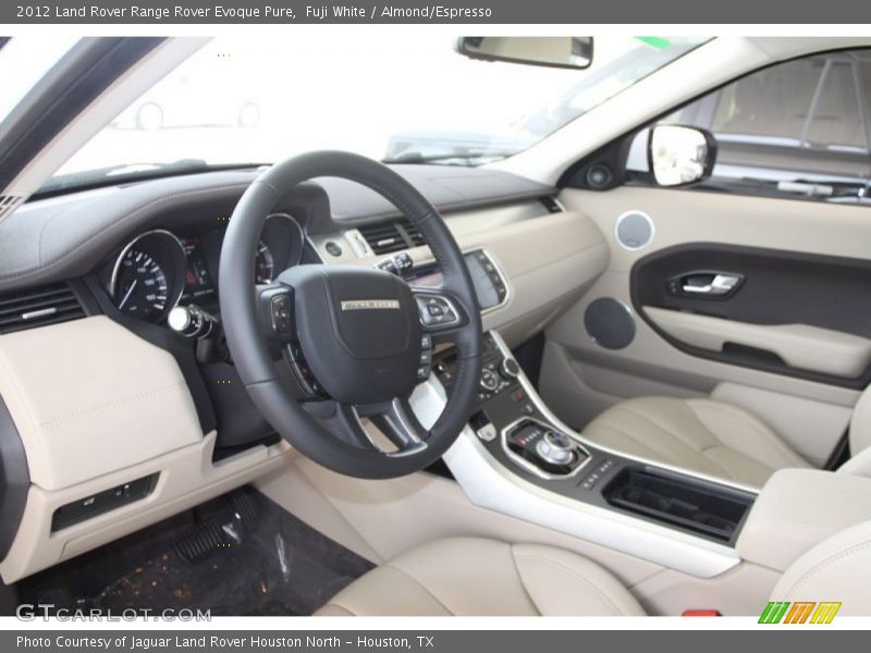 Dashboard of 2012 Range Rover Evoque Pure