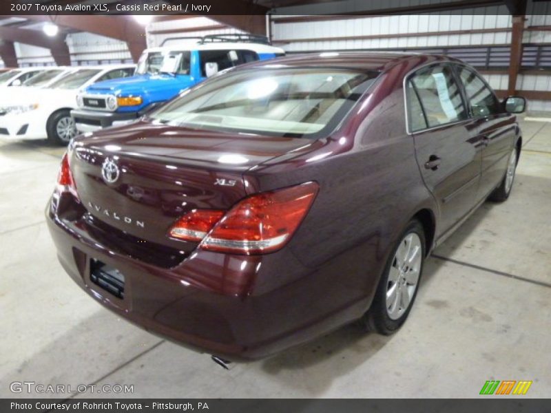 Cassis Red Pearl / Ivory 2007 Toyota Avalon XLS