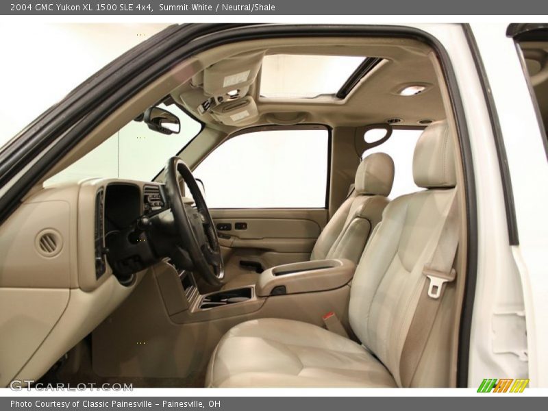 Summit White / Neutral/Shale 2004 GMC Yukon XL 1500 SLE 4x4