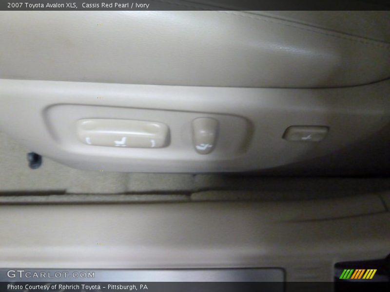 Cassis Red Pearl / Ivory 2007 Toyota Avalon XLS