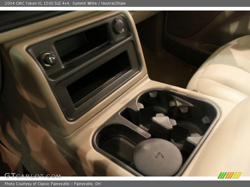 Summit White / Neutral/Shale 2004 GMC Yukon XL 1500 SLE 4x4