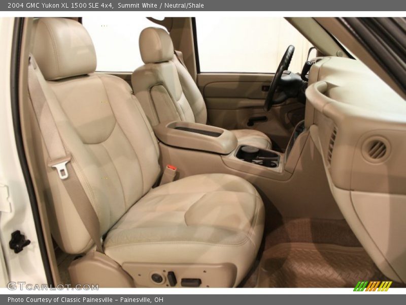  2004 Yukon XL 1500 SLE 4x4 Neutral/Shale Interior