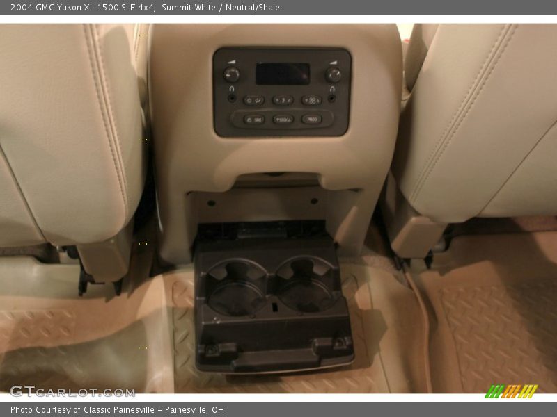 Summit White / Neutral/Shale 2004 GMC Yukon XL 1500 SLE 4x4