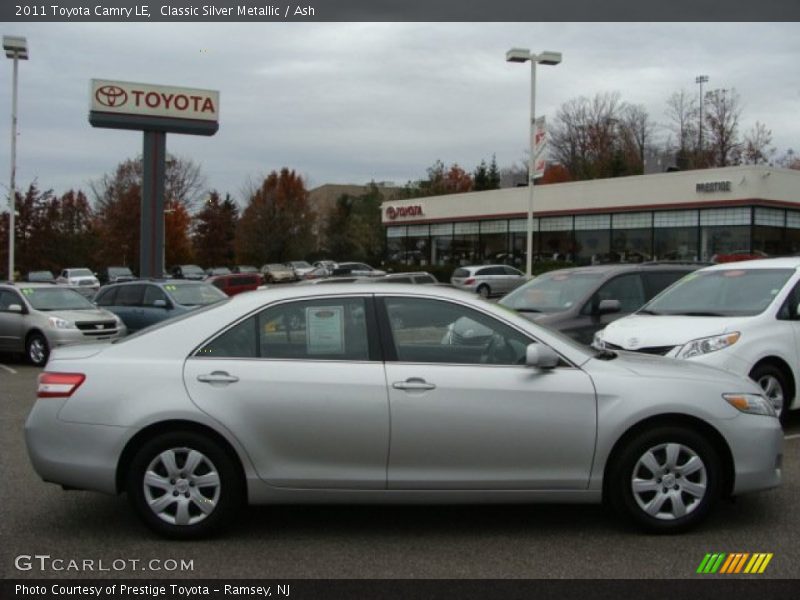 Classic Silver Metallic / Ash 2011 Toyota Camry LE