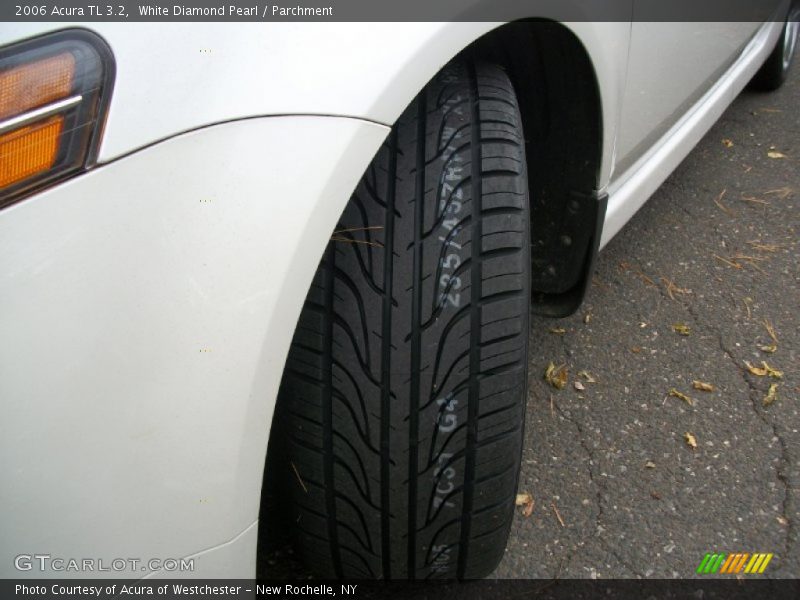 White Diamond Pearl / Parchment 2006 Acura TL 3.2