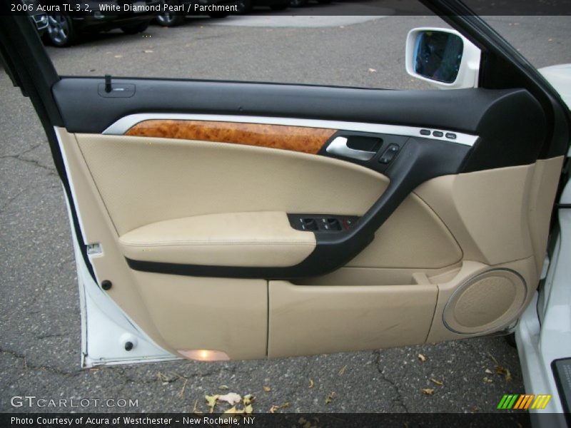 White Diamond Pearl / Parchment 2006 Acura TL 3.2