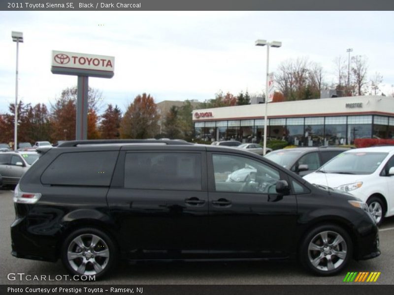 Black / Dark Charcoal 2011 Toyota Sienna SE