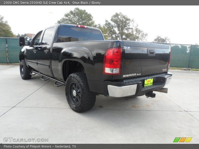 Onyx Black / Ebony 2009 GMC Sierra 2500HD SLE Crew Cab 4x4
