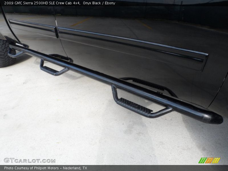 Onyx Black / Ebony 2009 GMC Sierra 2500HD SLE Crew Cab 4x4