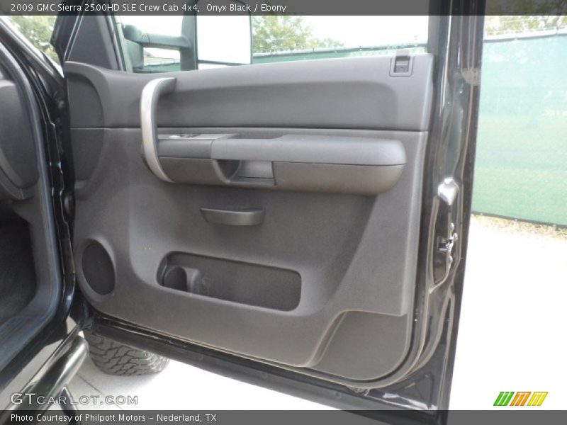 Onyx Black / Ebony 2009 GMC Sierra 2500HD SLE Crew Cab 4x4