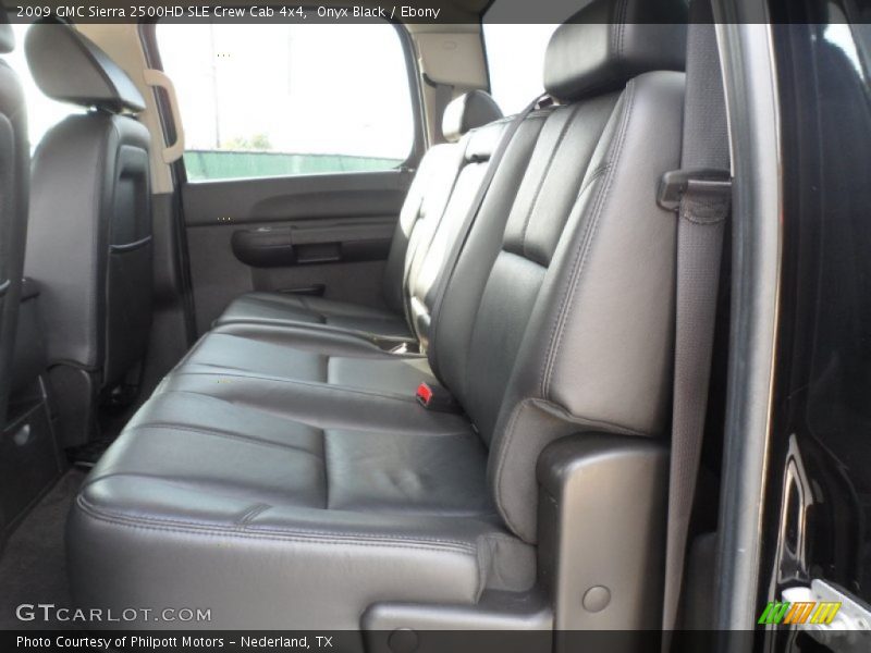 Onyx Black / Ebony 2009 GMC Sierra 2500HD SLE Crew Cab 4x4