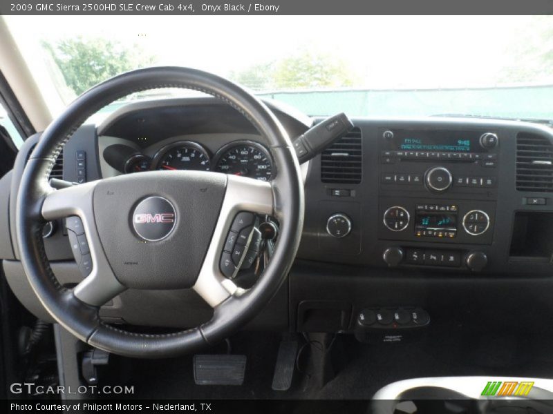 Onyx Black / Ebony 2009 GMC Sierra 2500HD SLE Crew Cab 4x4