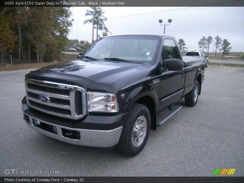 Black / Medium Flint 2005 Ford F250 Super Duty XLT Regular Cab