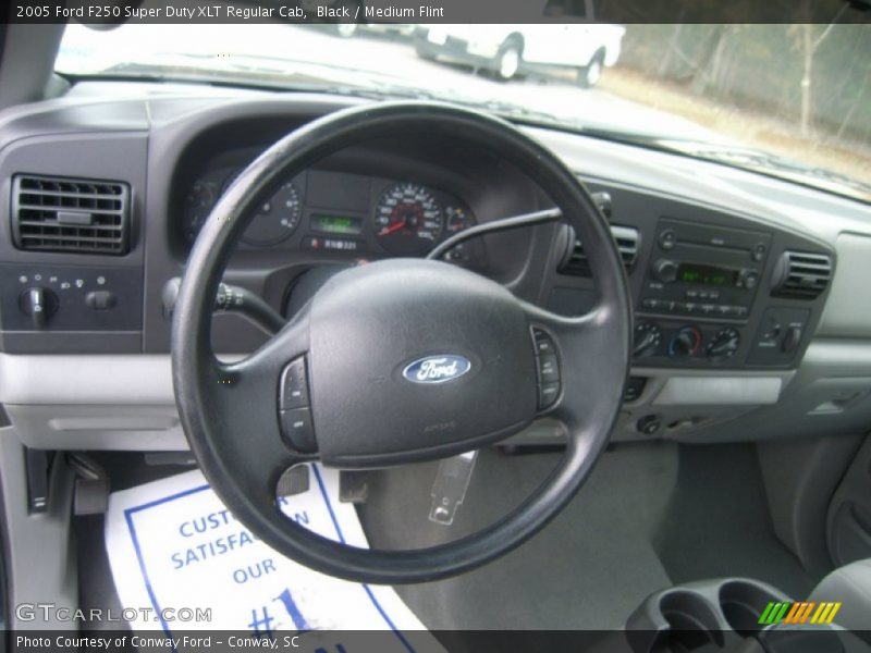 Black / Medium Flint 2005 Ford F250 Super Duty XLT Regular Cab