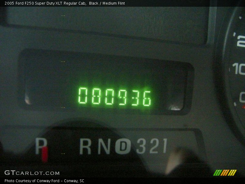 Black / Medium Flint 2005 Ford F250 Super Duty XLT Regular Cab
