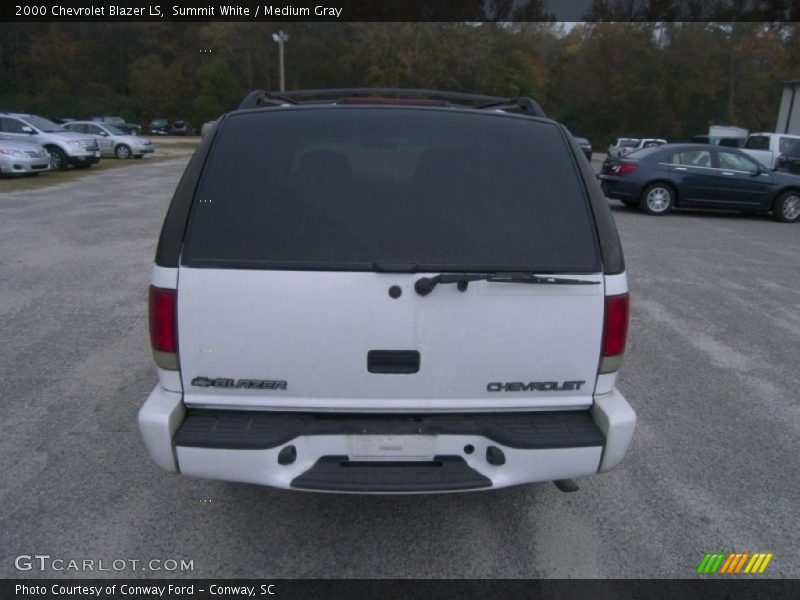 Summit White / Medium Gray 2000 Chevrolet Blazer LS