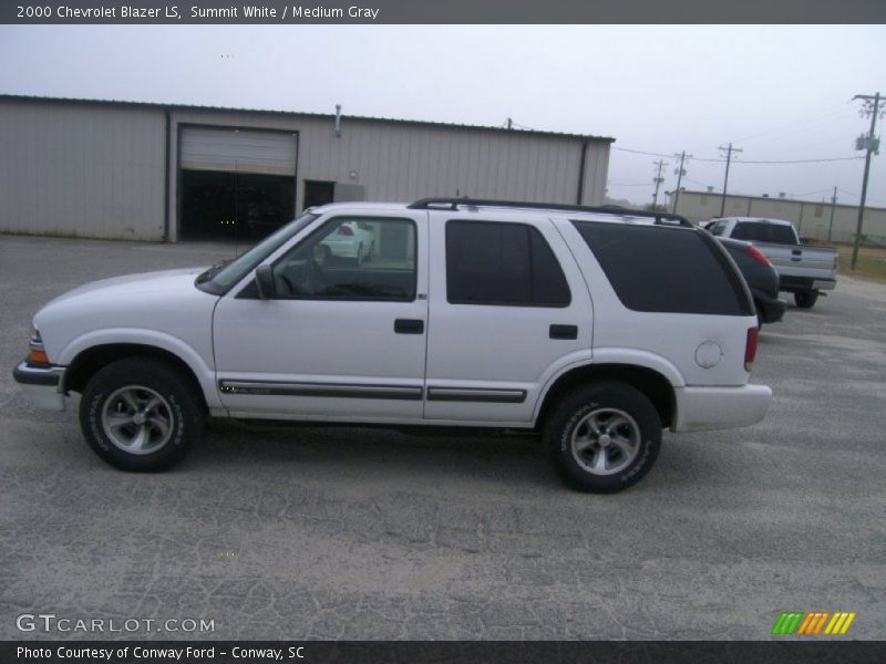 Summit White / Medium Gray 2000 Chevrolet Blazer LS