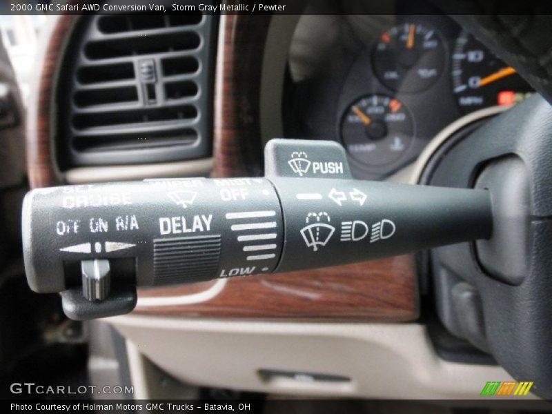 Controls of 2000 Safari AWD Conversion Van