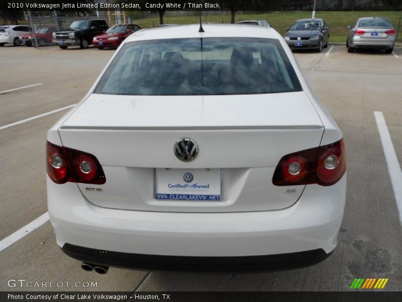 Candy White / Titan Black 2010 Volkswagen Jetta Limited Edition Sedan