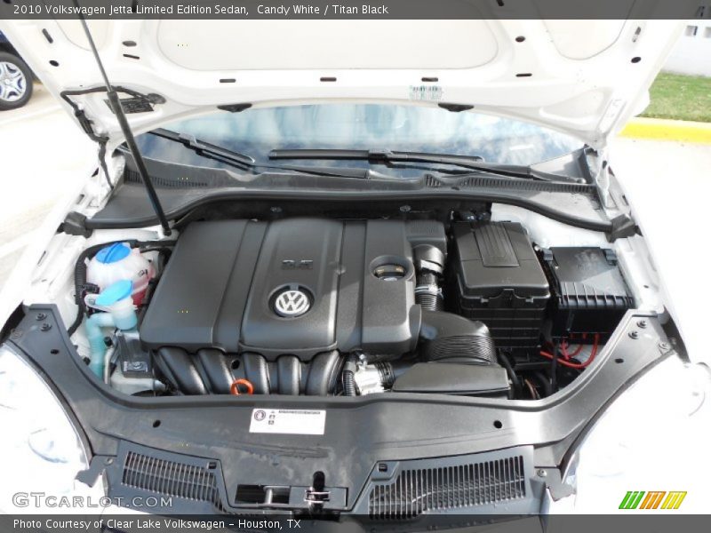 Candy White / Titan Black 2010 Volkswagen Jetta Limited Edition Sedan