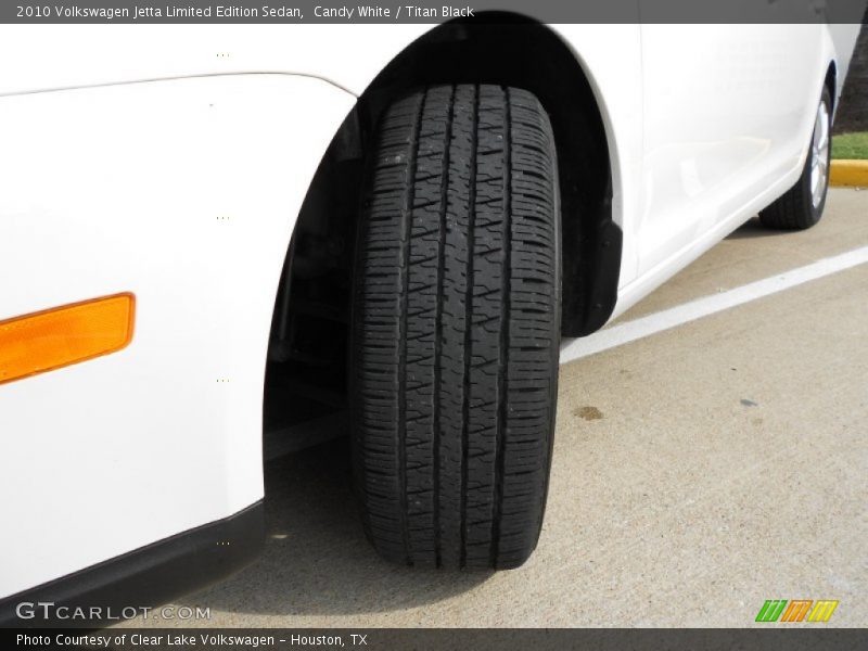 Candy White / Titan Black 2010 Volkswagen Jetta Limited Edition Sedan