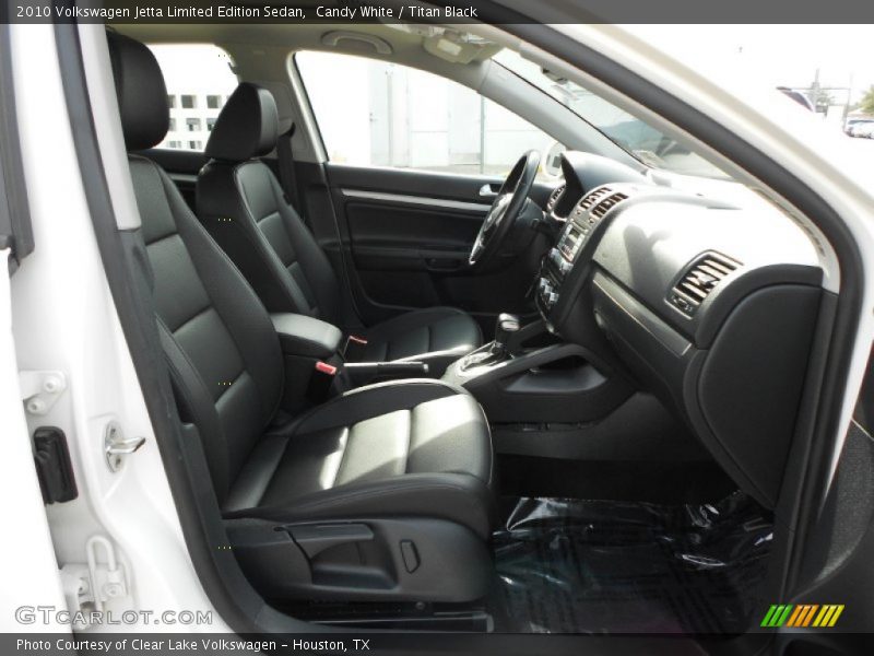 Candy White / Titan Black 2010 Volkswagen Jetta Limited Edition Sedan