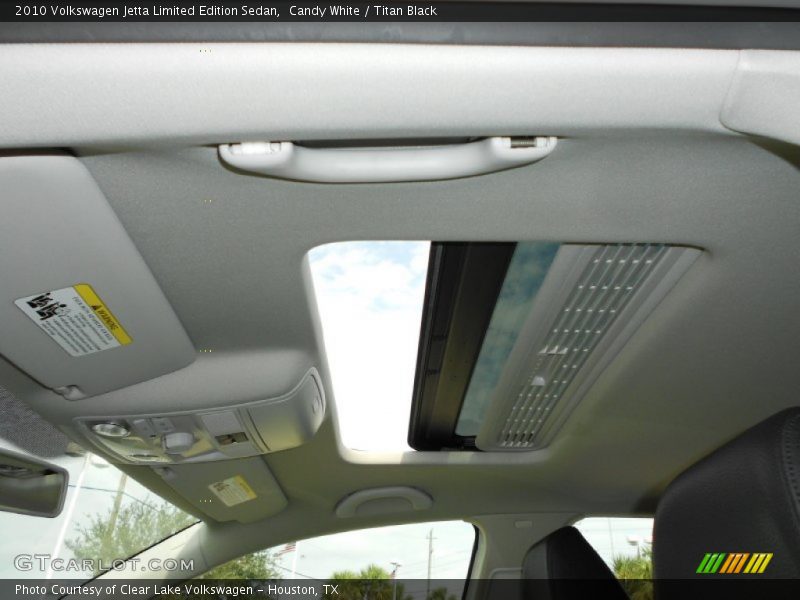 Candy White / Titan Black 2010 Volkswagen Jetta Limited Edition Sedan