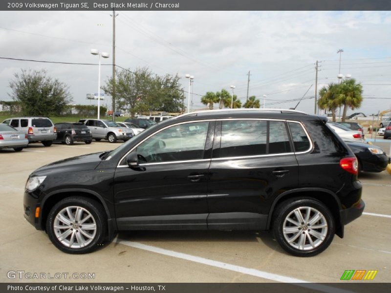 Deep Black Metallic / Charcoal 2009 Volkswagen Tiguan SE