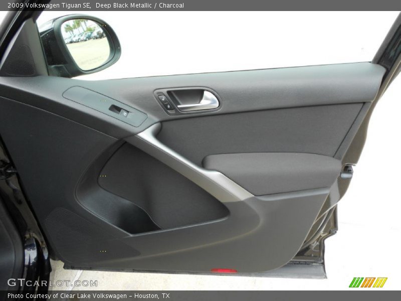 Deep Black Metallic / Charcoal 2009 Volkswagen Tiguan SE