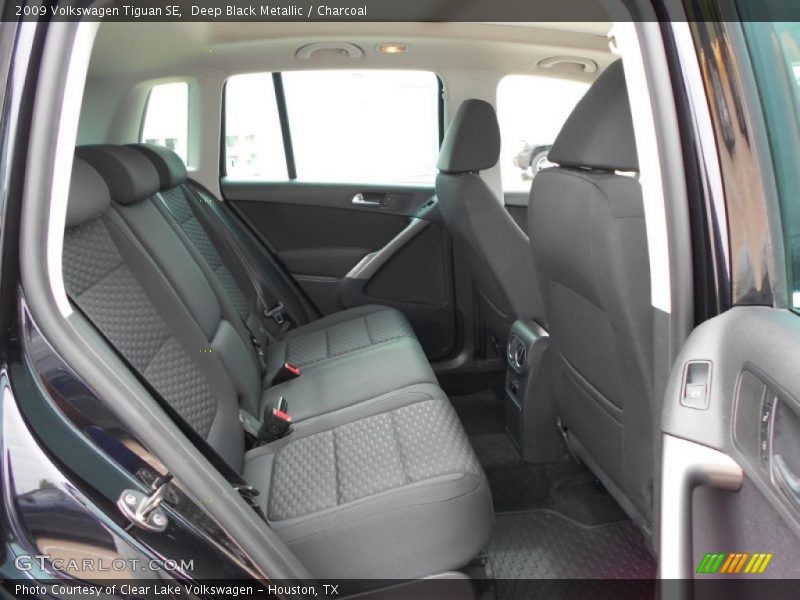Deep Black Metallic / Charcoal 2009 Volkswagen Tiguan SE