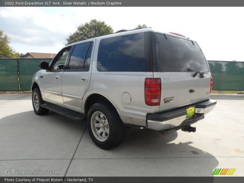 Silver Metallic / Medium Graphite 2002 Ford Expedition XLT 4x4